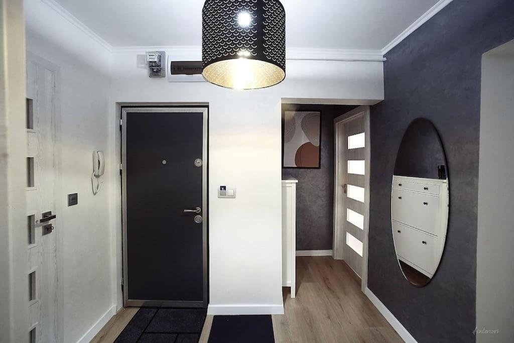 Raul'S Apartament - 3 Rooms Targu-Mures Bagian luar foto